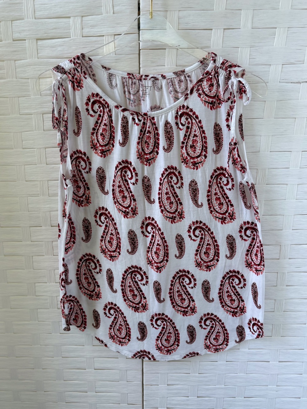 Loft Medium Sleeveless Paisley‎ Print Summer Casual Top Lightweight Cool